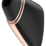 Satisfyer Love Triangle tlakový vibrátor + darček Toybag Womanizery TOP 100