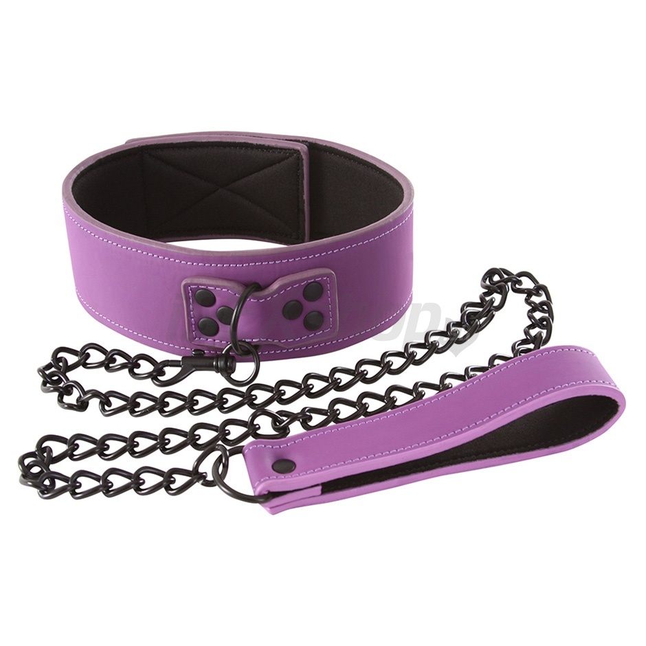 fialovy-obojok-s-retiazkovym-voditkom-lust-bondage-collar-7924 Fialový vinylový obojok s vodítkom – Obrázok 1